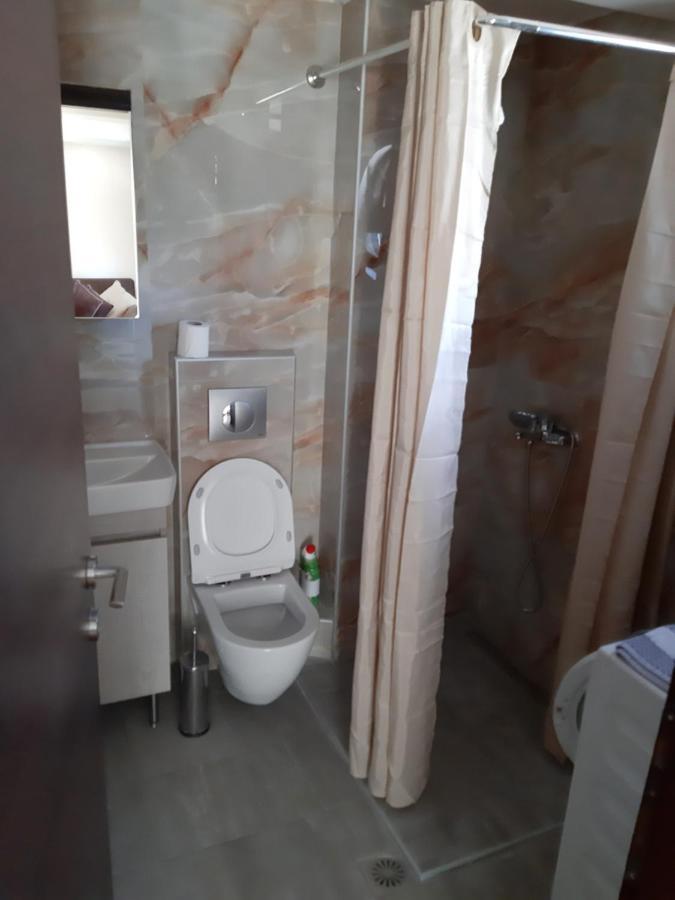 Kosmos Service Apartment City Center 1 With Additional Cost Parking テッサロニキ エクステリア 写真