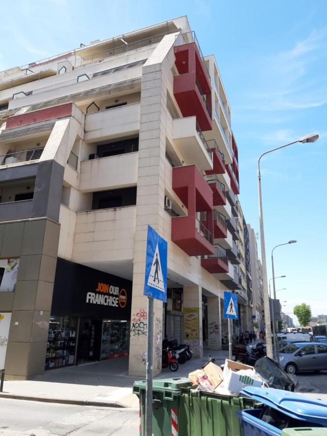 Kosmos Service Apartment City Center 1 With Additional Cost Parking テッサロニキ エクステリア 写真