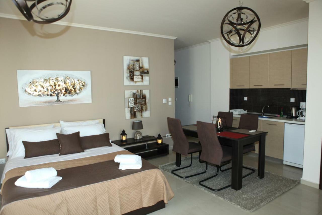 Kosmos Service Apartment City Center 1 With Additional Cost Parking テッサロニキ エクステリア 写真